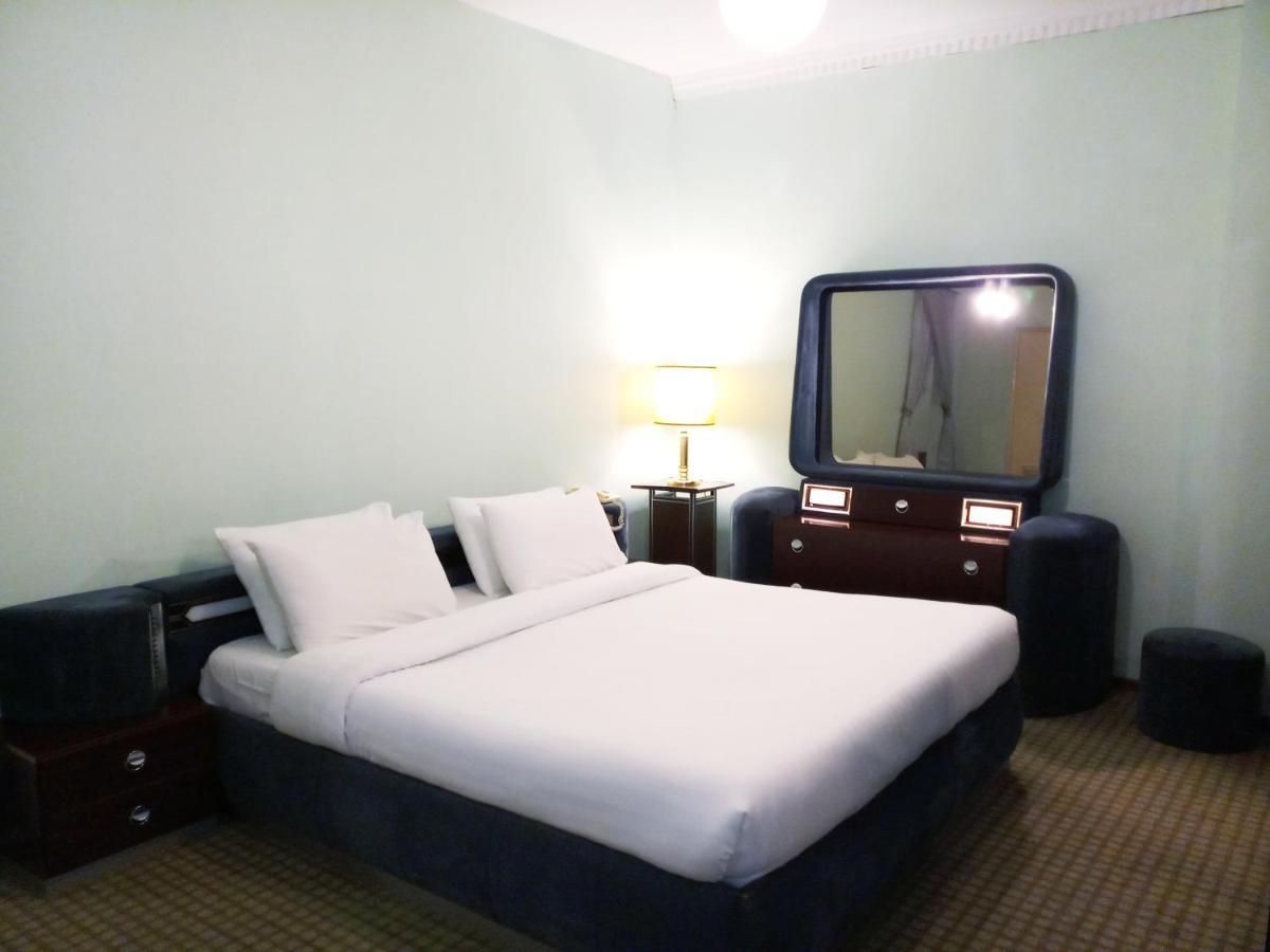 Oriental Palace Hotel Манама Экстерьер фото